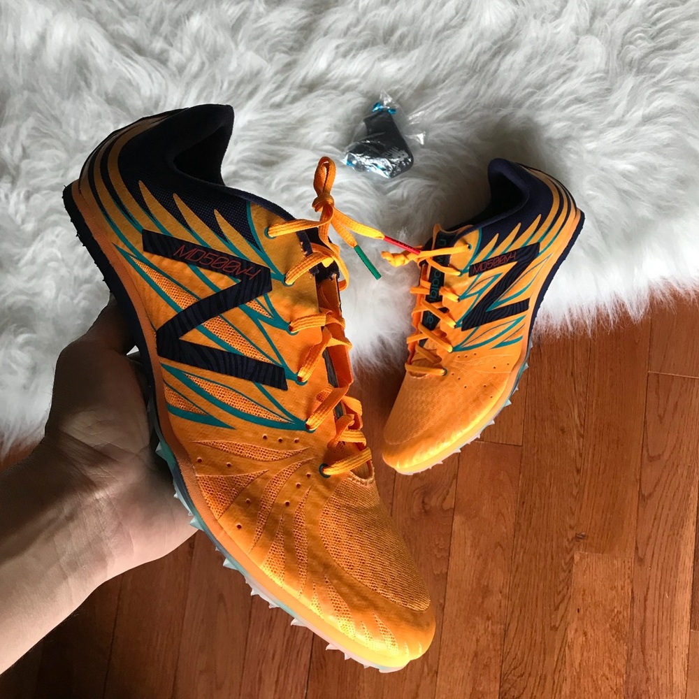 New balance track shoes